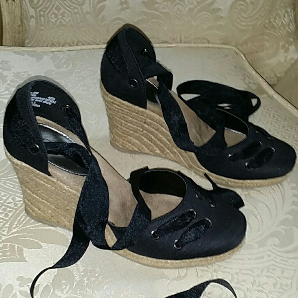 Cato Wedges Shoes size 9